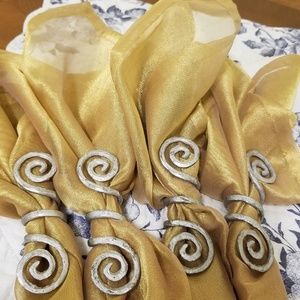 Set of 4 Pier One Napkin Ring